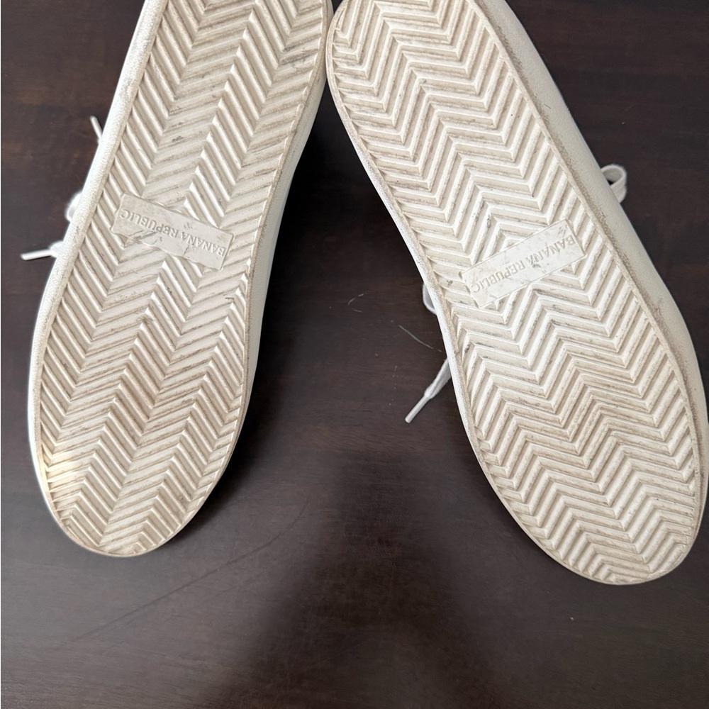 Banana Republic White Lace-Up Sneakers - Picture 5 of 9